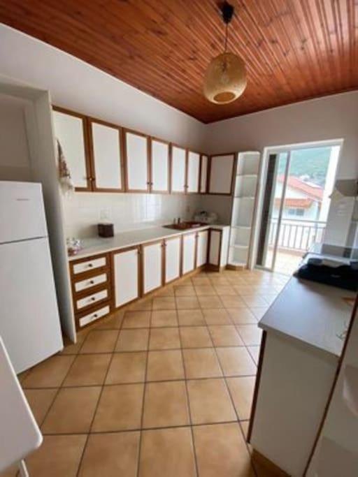 Laki'S House Οροφοδιαμέρισμα Με Σοφίτα Thermo Buitenkant foto